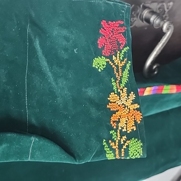 Antique Bedouin embroidered green velvet dress XXL - Picture 8 of 9